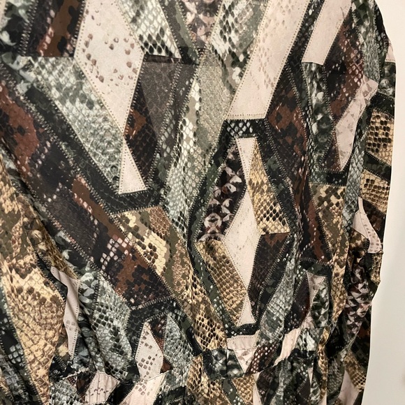 H&M maternity smock dress long sleeve - Picture 3 of 3